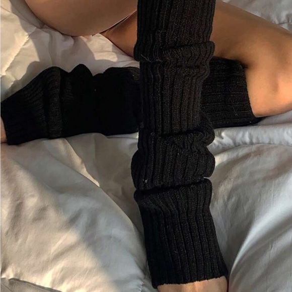 Knitted Leg Warmers ❤️ - Picture 3 of 4